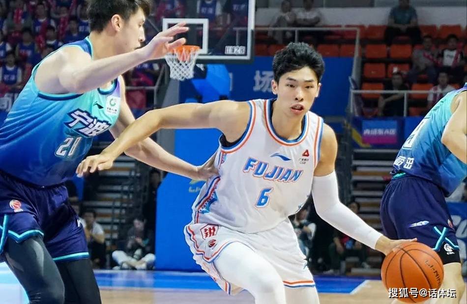 关于转折点！深圳男篮官宣签约；CBA季后赛今晨攻防权衡；压力陡增；控场能力受关注的信息-云游戏