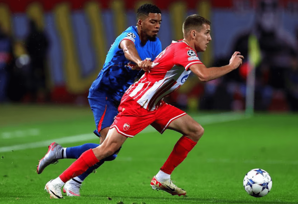 包含尼斯训练开放日，集结日远射贴柱引欢呼，德甲在即，医务组通报恢复的词条