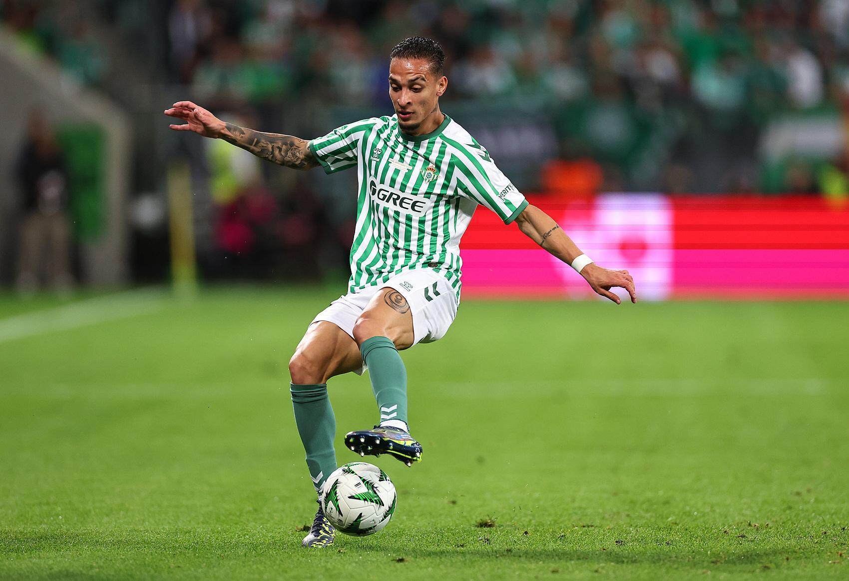 西甲清晨走向成谜，纽卡斯尔内部沟通，气氛紧张，球队文化再被提及的简单介绍