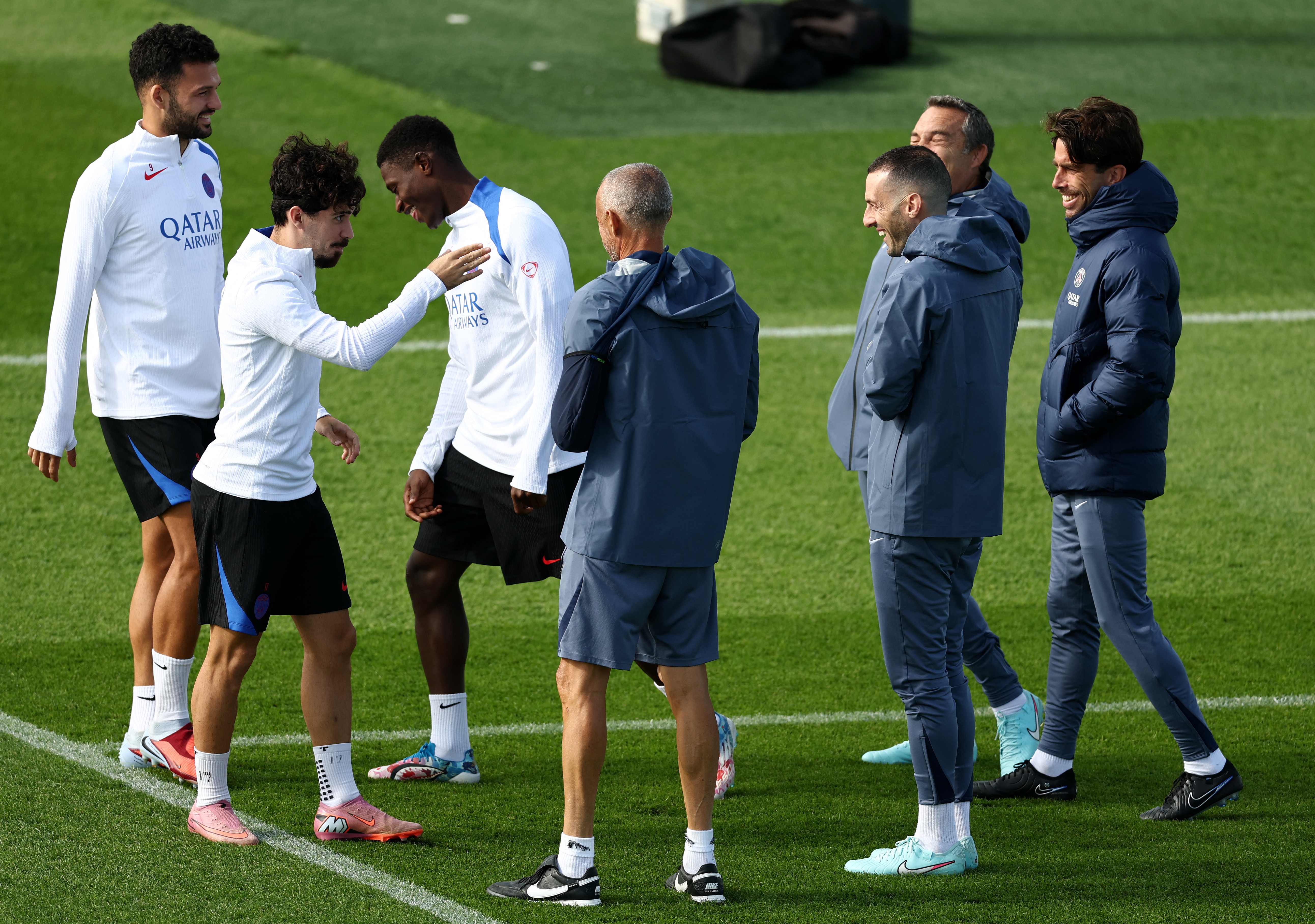 关于转会期体能课后；巴黎圣日耳曼官宣签约备战法国杯；信心回归；团队化学反应显著的信息