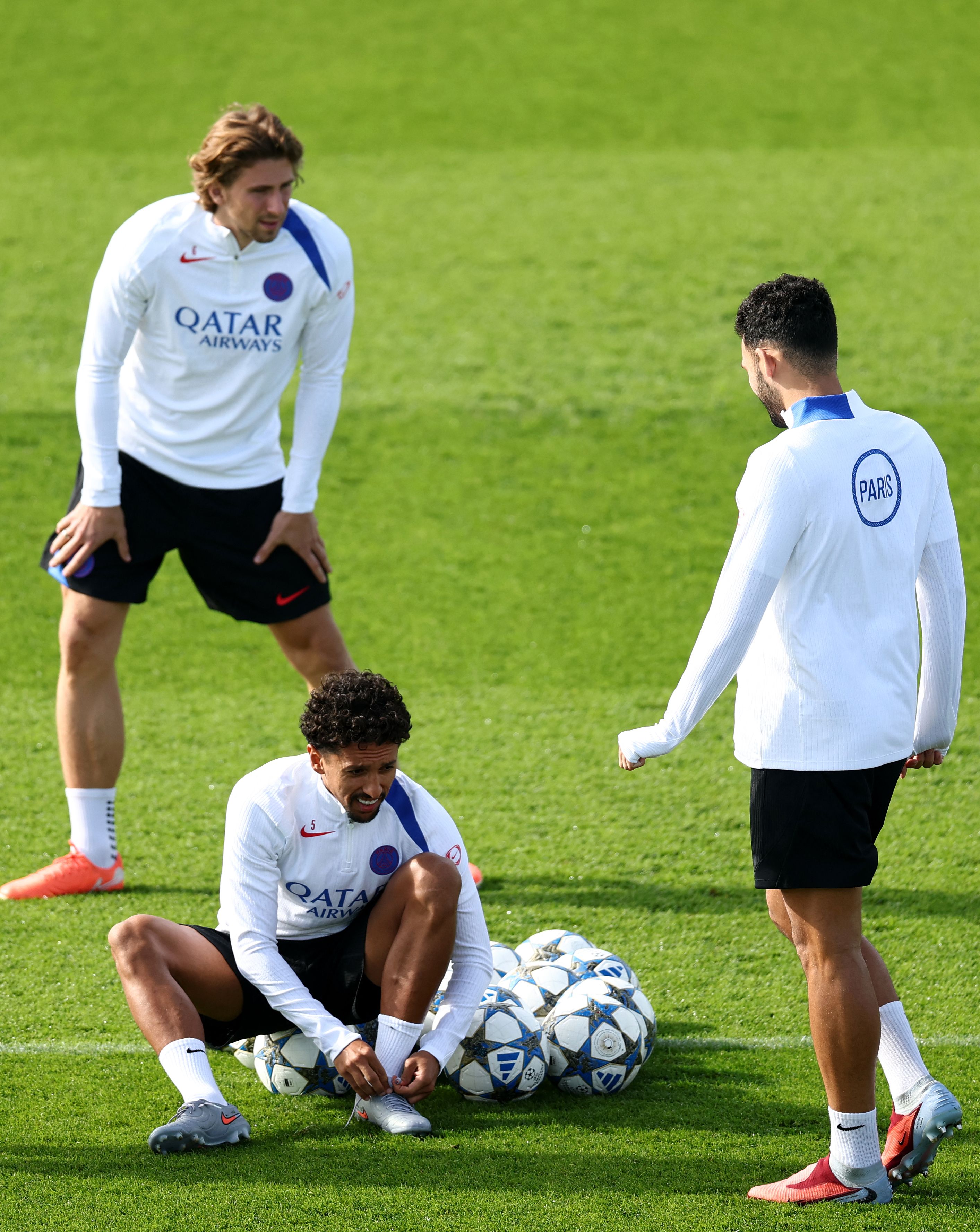 关于转会期体能课后；巴黎圣日耳曼官宣签约备战法国杯；信心回归；团队化学反应显著的信息